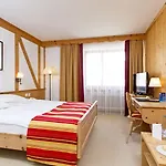 Отель Edelweiss Swiss Quality 4*