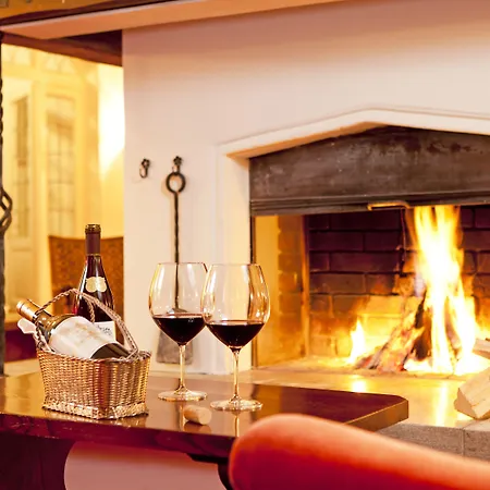 Edelweiss Swiss Quality Hotel 4*