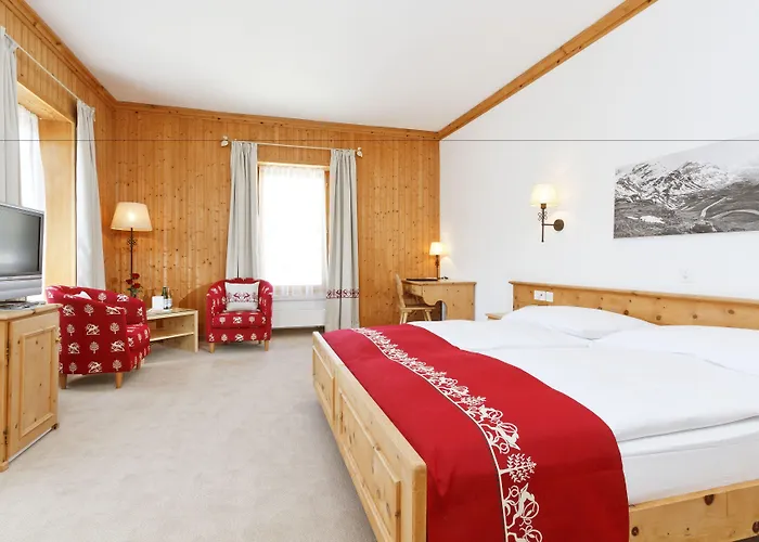 Edelweiss Swiss Quality Otel 4*