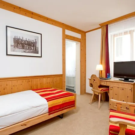 Edelweiss Swiss Quality Hotel 4*