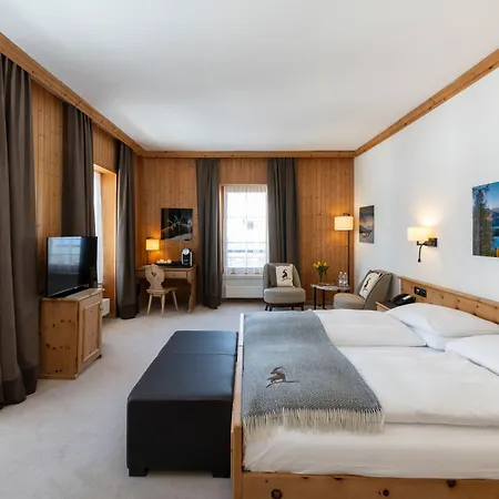 Edelweiss Swiss Quality Otel 4*