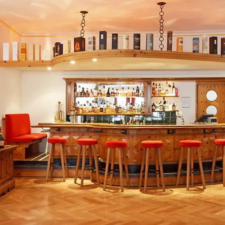 Edelweiss Swiss Quality סילס מריה